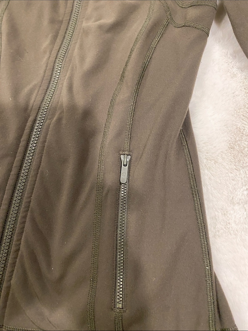 Lululemon Define  Jacket - Picture 5 of 8